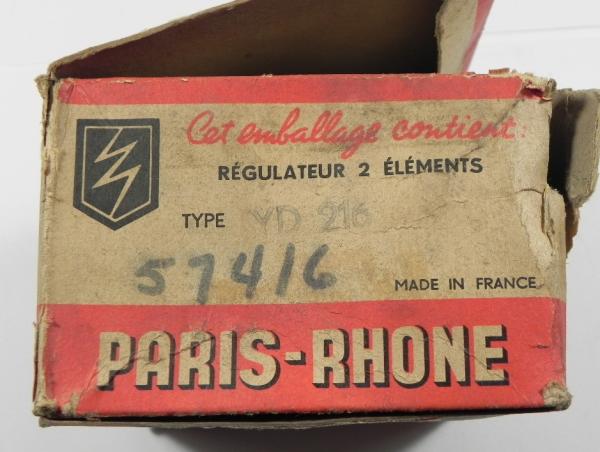 Reglerschalter / Lichtmaschinenregler  Paris-Rhone Typ YD216 - 12V 22A